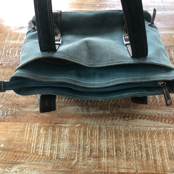 Ellington suede leather laptop shoulder bag - Picture 4 of 13